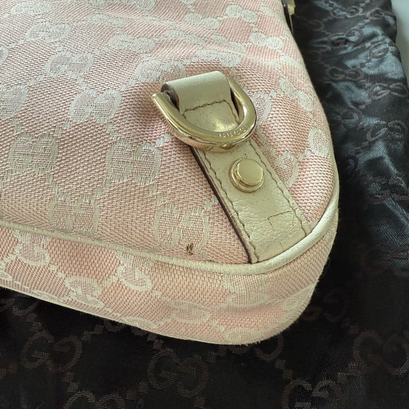 Gucci Abbey Large Shoulder Bag - Picture 6 of 12